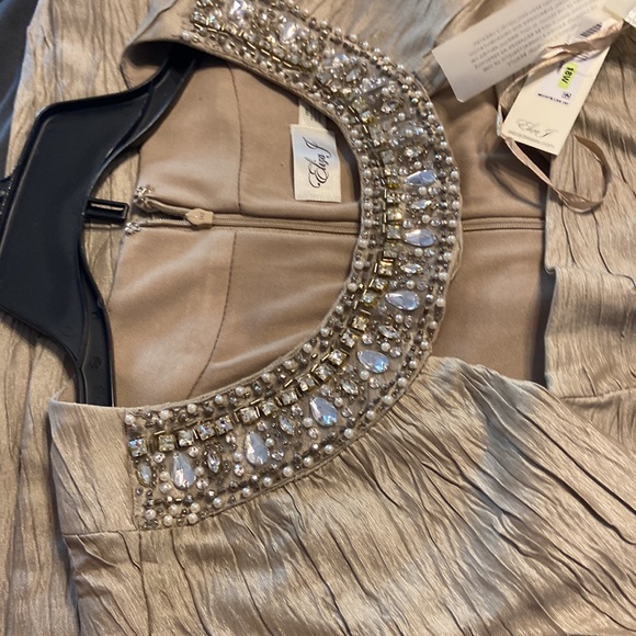 Eliza J Dress beautiful size 18W brand new with tag still attached - Picture 8 of 11